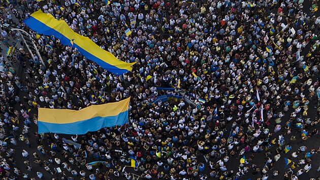 Protest proti ruské invazi na Ukrajinu v Buenos Aires (7. března 2022)