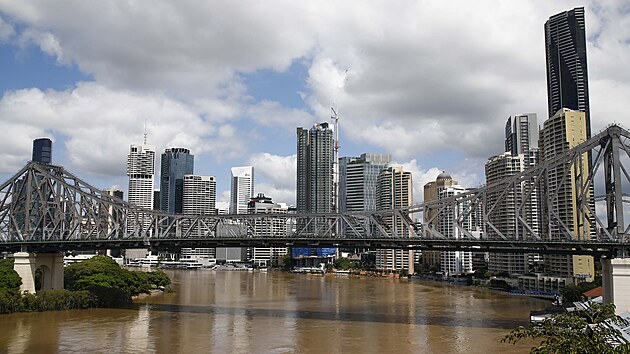 Austrlii suuj rozshl zplavy, el jim i msto Brisbane. (2. bezna 2022)