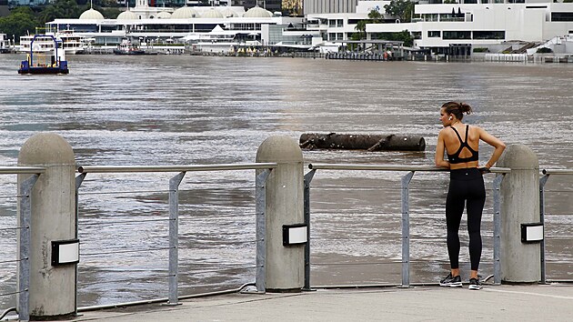 Austrlii suuj rozshl zplavy, el jim i msto Brisbane. (2. bezna 2022)