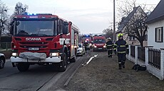 P�i po�áru podkrovního bytu v dom� v Troubelicích na Olomoucku zem�el �lov�k,...