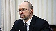 Ukrajinský premiér Denys myhal (9. února 2022)
