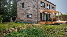 Vy�i�t�ná voda se v tomto dom� pou�ívá na splachování WC.