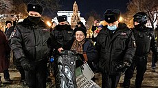 Rusku Jelenu Osipovovou, která p�e�ila u� blokádu Leningradu, zatkli na...