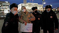 Rusové v Kaliningradské oblasti protestují proti ruské invazi na Ukrajinu. (24....