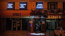 Antiruské slogany na dom� ve Lvov� (1. b�ezna 2022)