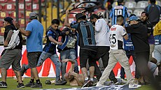 Násilnosti fanouk pi utkání mexické fotbalové ligy mezi Querétarem a Atlasem.