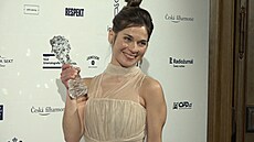 Pavla Gajdo�íková s ocen�ním �eský lev za hlavní �enský herecký výkon.