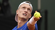 Ji�í Lehe�ka v utkání Davis Cupu v Argentin�