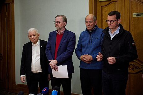 Setkání s Volodymyrem Zelenským. Na snímku zleva: Jaroslaw Kaczynski, Petr...