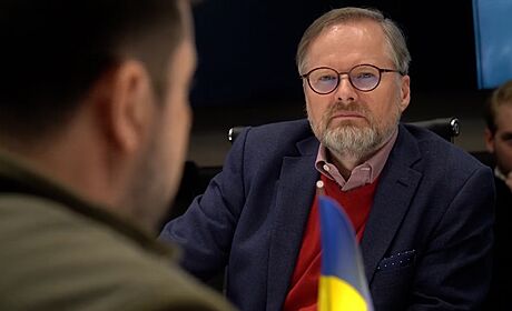 eský premiér Petr Fiala se v Kyjev seel s ukrajinským prezidentem...