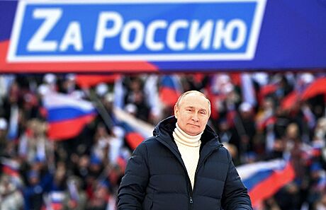 Ruský prezident Vladimir Putin na oslavách pipojení Krymu na moskevském...