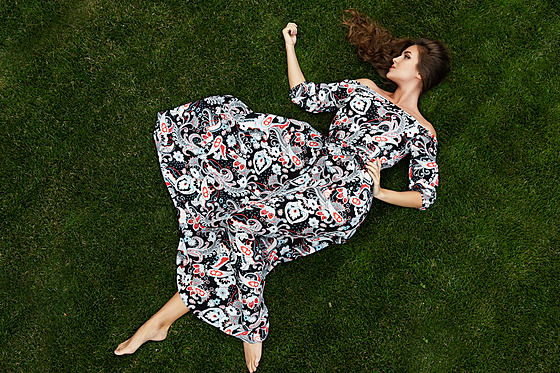 Bt vysok m i sv vhody, v mdnm svt urit.