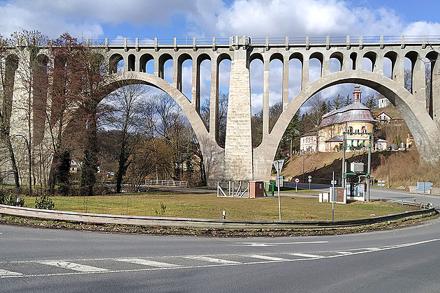 Nový Stránovský viadukt v Krnsku už stojí 100 let