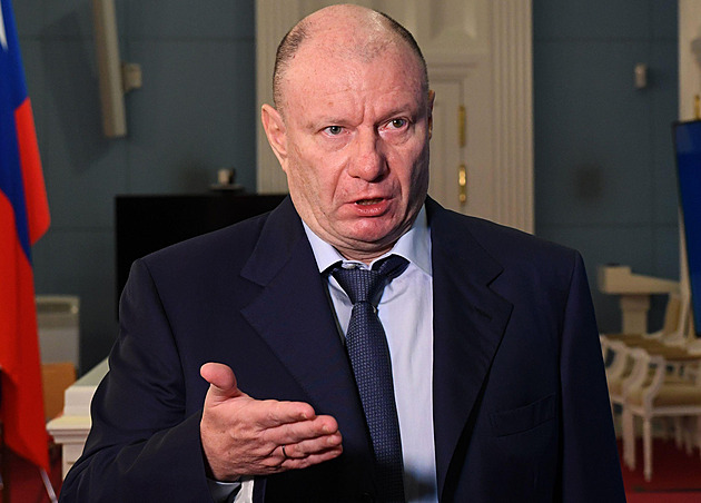 Trumfy v ruce drží Putin. Z ruských oligarchů vytvořil uctivé přikyvovače