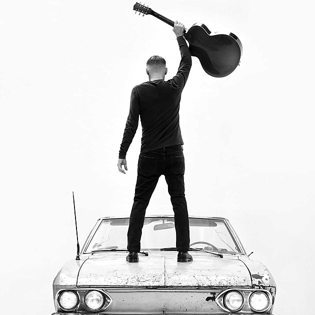 Zpěvák Bryan Adams vystoupí v O2 areně. Získejte vstupenky zdarma