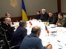 Premiéi eska, Polska a Slovinska se v Kyjev seli s ukrajinským prezidentem...