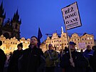 �B� dom�, Ivane!�. T�mito slovy vyzývali ú�astníci demonstrace ruského...