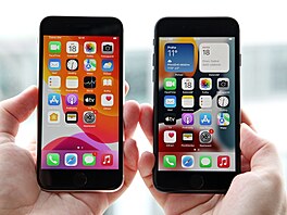 iPhone SE (2022) a iPhone SE (2020)