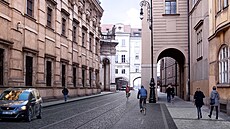 Budoucí podoba Kiovnické ulice v Praze 1, pibyde napíklad nový cyklopruh.
