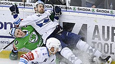 Souboj boleslavského Matyá�e Kantnera a plze�ského Petera �ere��áka.