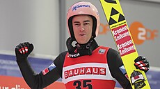 Radost Stefana Krafta po triumfu v letech na lyích v Oberstdorfu.