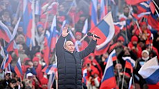 Ruský prezident Vladimir Putin na stadionu v moskevských Lužnikách (18. března...