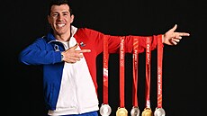 P�t medailí z Pekingu. Quentin Fillon Maillet byl dvakrát zlatý (vytrvalostní...