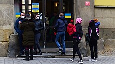V nevyu�ívaném areálu Hanáckých kasáren v Olomouci funguje od 7. b�ezna krajské...
