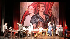 Moravské divadlo v Olomouci po ticeti letech znovu uvádí hru Hrabnka, její...