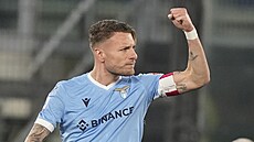 Ciro Immobile z Lazia slaví gól.