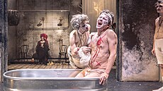 Z pedstavení Marat+Sade