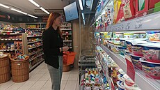 Ob�ané Strakonic si budou moci nakoupit i v noci. Automatickou prodejnu bez...