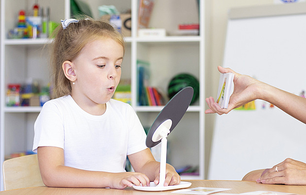 Poruchy řeči nepodceňujte. Koktavost i afázie představují závažný problém