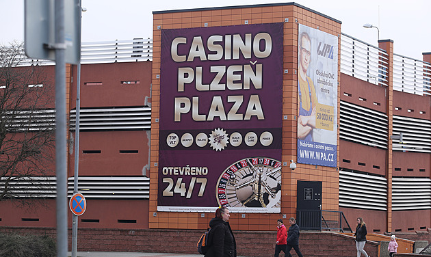 Plzeň chystá regulaci vizuálního smogu. Vzniká speciální vyhláška