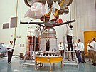 Sonda Pioneer F (Pioneer 10) s pipojeným urychlovacím motorem Star-37E