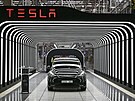 Americká spolenost Tesla v úterý 22. bezna oficiáln otevela svj nový závod...