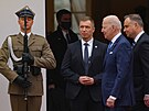 Polský prezident Andrzej Duda vítá amerického prezidenta Joea Bidena ve...