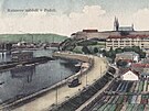 V roce 1910 byla prodlouena tramvajová tra do Podolí, k elezniní stanici...