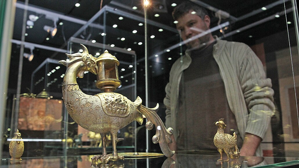 Kurátor David Majer na výstavě Ostravského muzea věnované starověké Číně v roce...