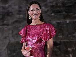 Vévodkyně z Cambridge Kate Middleton se v březnu 2022 spolu s manželem...