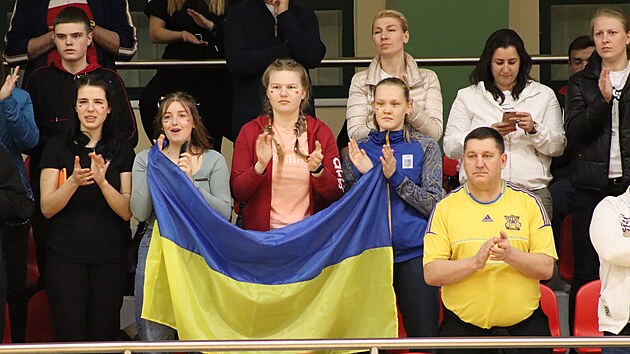 Fanouci hzenkek ukrajinskho Lvova pi semifinle evropskho pohru v Hodonn.
