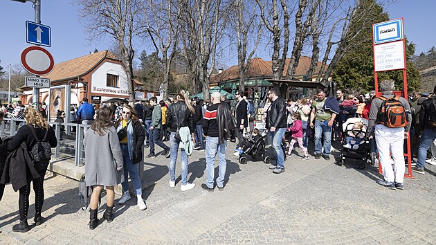 Zoo Praha zahajuje sezonu a s n tisce nvtvnk (26. bezna 2022)
