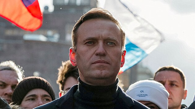 Ruský politický opoziční aktivista Alexej Navalnyj na protestu proti navrhované změně ruské ústavy (29. února 2022)