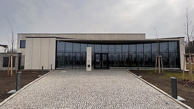 Nov� budova lounsk�ho okresn�ho archivu