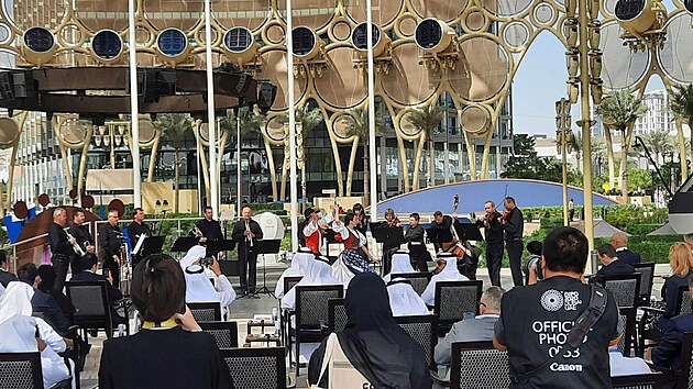 Filharmonii Bohuslava Martin reprezentoval na svtov vstav Expo v Dubaji smycov komorn orchestr a esov harmonie. Zahrli pevn hudbu eskch autor.