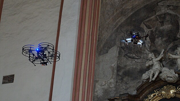 Pi pprav obnovy olomouckho kostela pomhaj pamtkm i autonomn drony s palubn inteligenc vyvinut experty z praskho VUT.