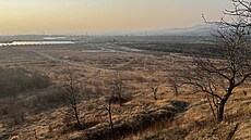 Celá lokalita kolem Bl�anského chlumu byla za komunismu sou�ástí vojenského...