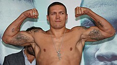 Bojuje. Boxer Oleksandr Usyk.