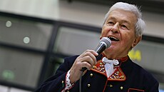 Zpěvák lidových písní, ale také jazzman Jožka Černý oslavil 14. března 2022...