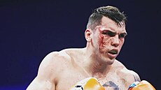 Vasil Ducár v duelu o interkontinentální titul organizace WBA s Kubáncem Mikem...